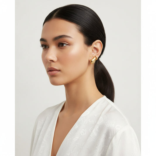Boucles d'oreilles clips dorées élégantes